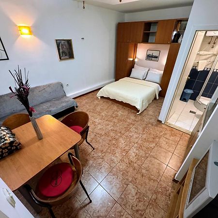Grgur Studio Apartments Сплит Екстериор снимка