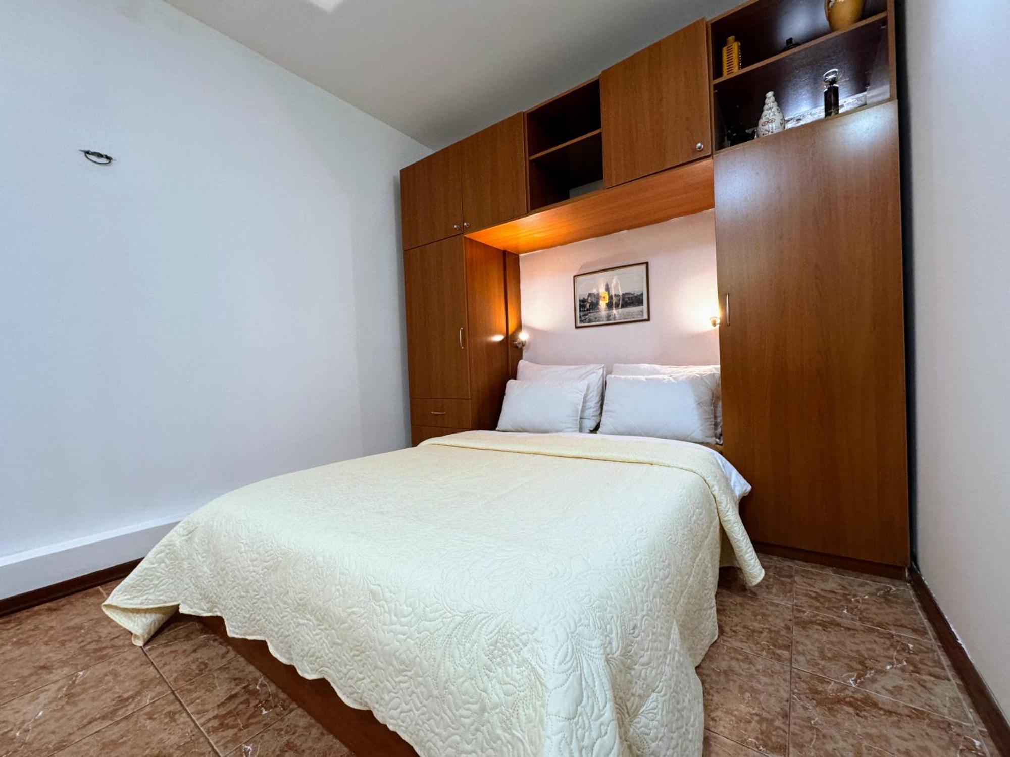 Grgur Studio Apartments Сплит Екстериор снимка