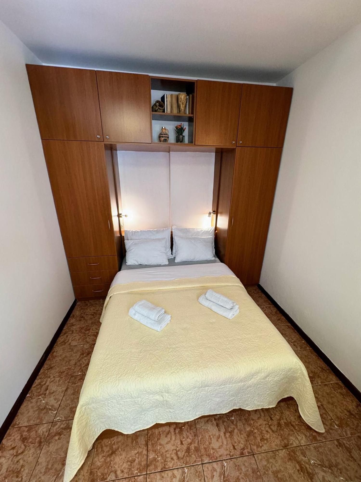 Grgur Studio Apartments Сплит Екстериор снимка