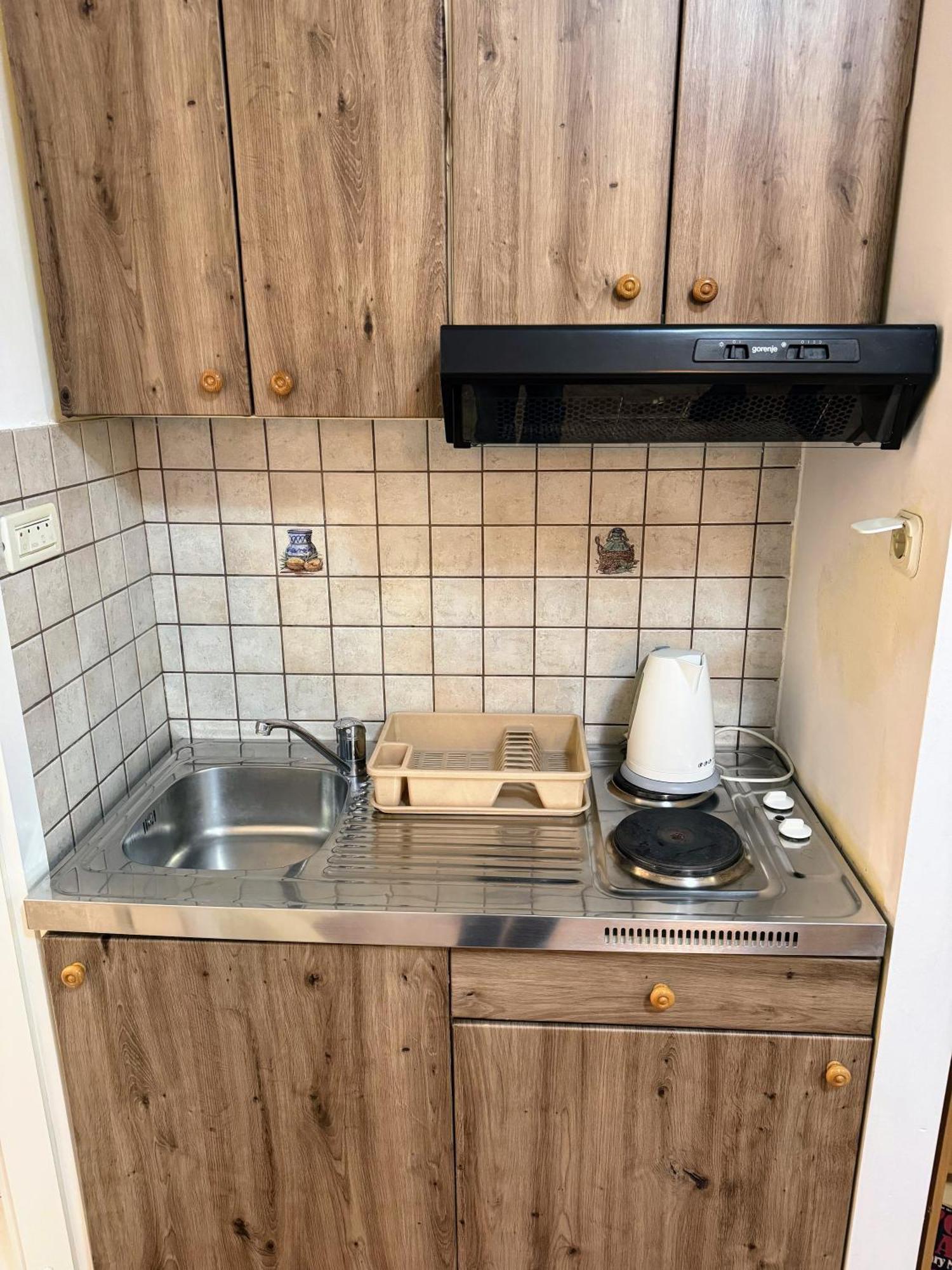 Grgur Studio Apartments Сплит Екстериор снимка
