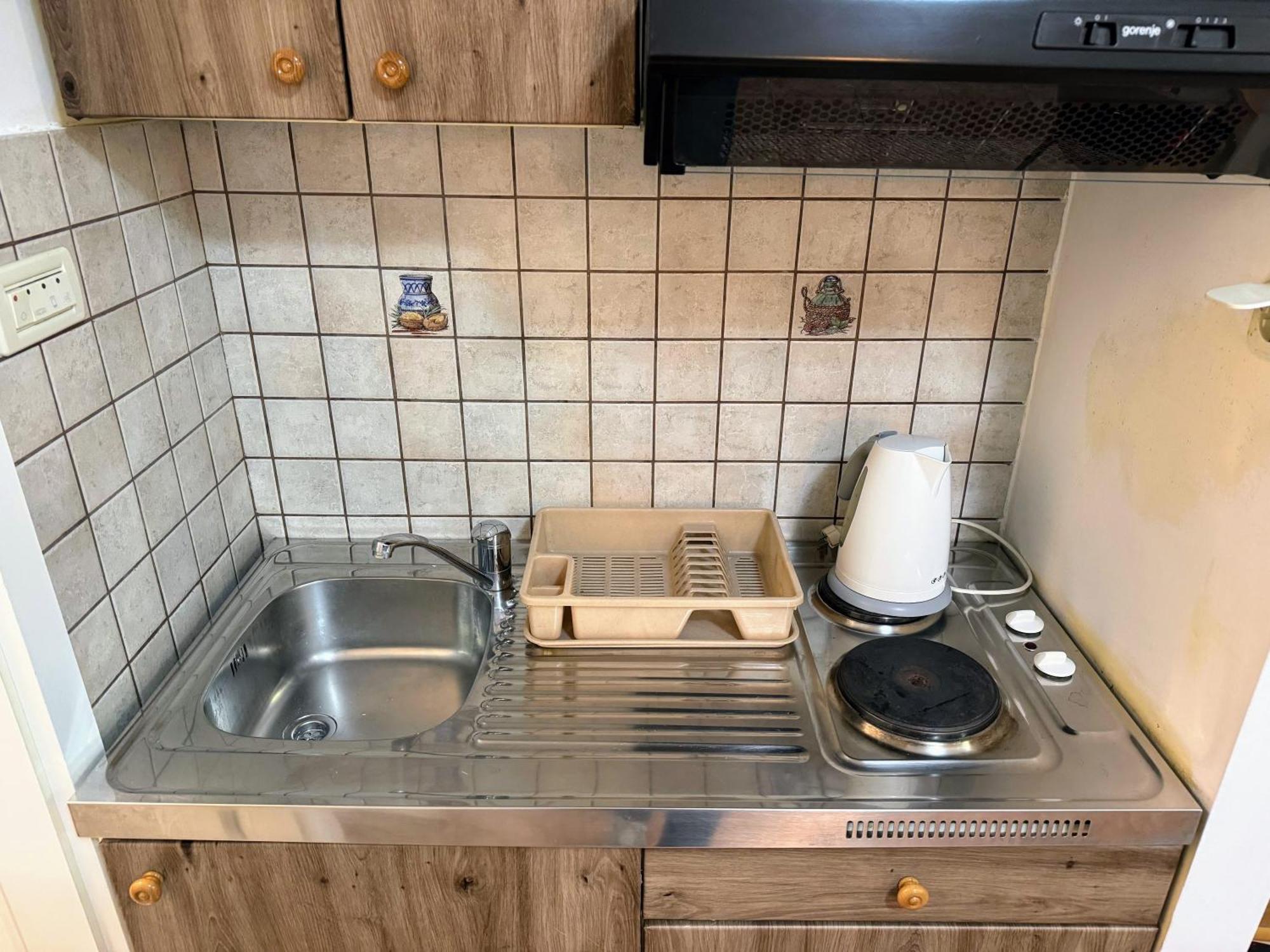 Grgur Studio Apartments Сплит Екстериор снимка